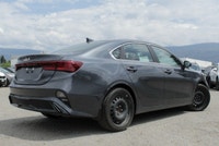 2023 Kia Forte Ex | BC Registered | Bluetooth | Back up Camera | Heated Seats | Sunroof The 2023 Kia... (image 4)