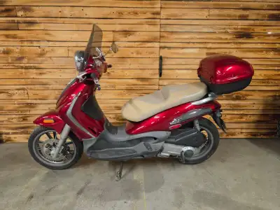 2012 Piaggio BV300 Piaggio BV300 2012 2012 PIAGGIO BV300 Nous payons le meilleur prix pour votre éch...