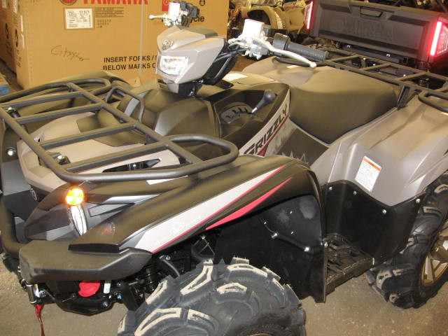 2024 Yamaha Grizzly 700 EPS Canadian Edition in ATVs in Trenton - Image 4