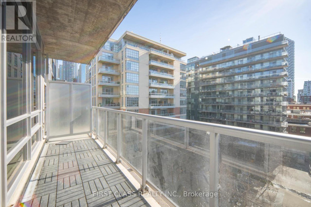 #611 -399 ADELAIDE ST W Toronto, Ontario in Condos for Sale in City of Toronto - Image 3