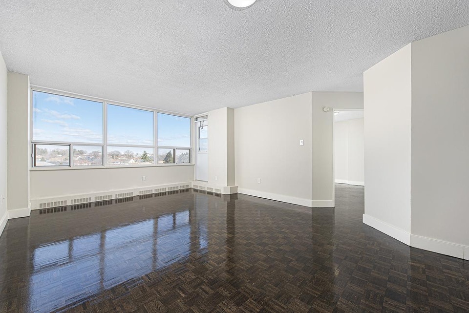 2 Bedroom Apartment for Rent - 5600 Sheppard Avenue E 3