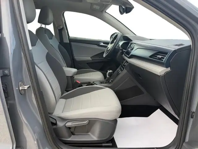 2024 Volkswagen Taos Comfortline in Cars & Trucks in Calgary - Image 17