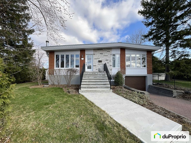 $699,900 - Bungalow for sale in Chambly — photo 1