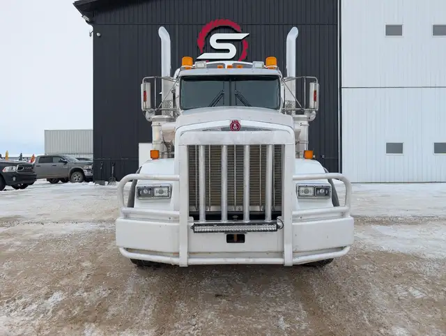 2016 KENWORTH T800 in Heavy Trucks in Kamloops - Image 3