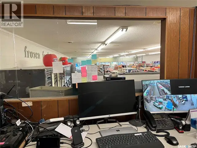 116 Mountain STREET Strasbourg, Saskatchewan in Commercial & Office Space for Sale in Regina - Image 21