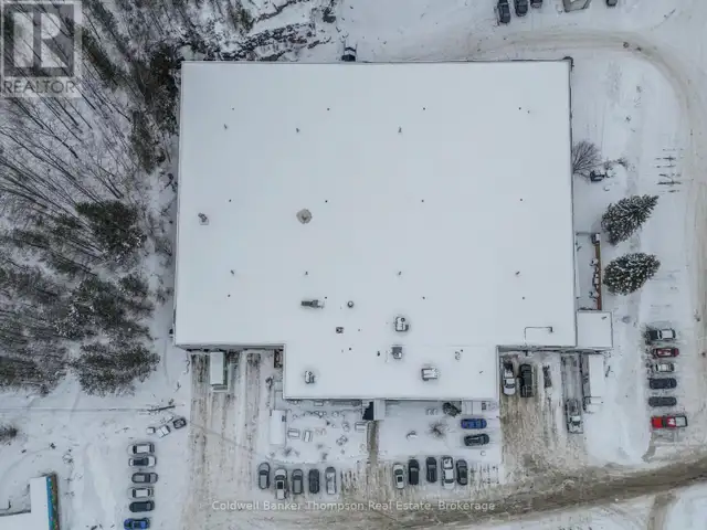 216 - 1 CRESCENT ROAD Huntsville (Brunel), Ontario in Commercial & Office Space for Rent in Muskoka - Image 15