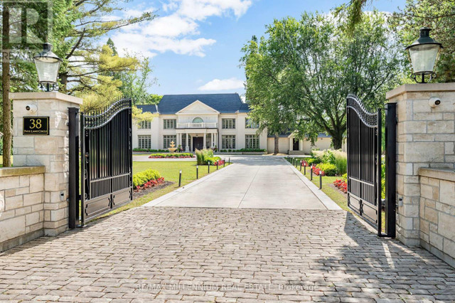 38 PARK LANE CIRCLE Toronto (Bridle Path-Sunnybrook-York Mills), in Houses for Sale in City of Toronto - Image 3