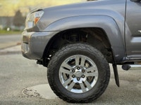 2013 Toyota Tacoma LIMITED DOUBLE CAB LONG BED 4.0 V6 | SAME OWNER SINCE 2015 | OVER 40 SERVICE RECO... (image 8)