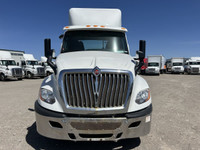 Ryder Stock ID: 881511 Transmission Type/Speed: AUTO 13 Engine: DIESEL X15 GHG'17 450/1800 Horse Pow... (image 1)