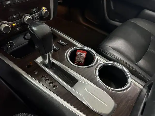 2014 Nissan Pathfinder 2WD 4dr SL in Cars & Trucks in Longueuil / South Shore - Image 30