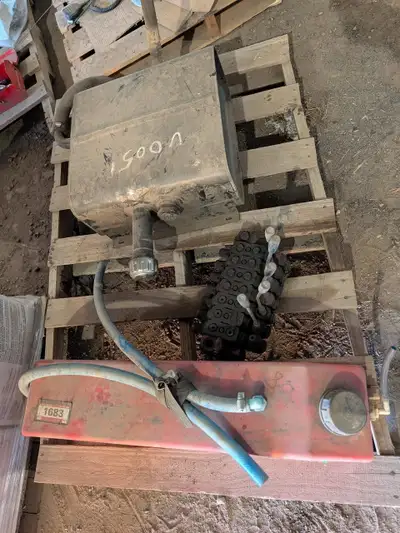 Qty Of Grain Auger Parts
