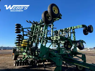 2004 JOHN DEERE 1820/1910 AIR DRILL & TANK 45'X10", Dutch Openers, Single Shoot, 5.5" Rubber Packers...