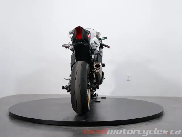 2022 Yamaha YZF R7 in Street, Cruisers & Choppers in Kelowna - Image 5