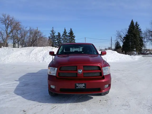 2012 Ram 1500 Sport in Cars & Trucks in Winnipeg - Image 3
