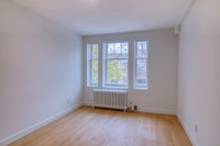 Akelius two bedroom apartment for rent. Located near Strathcona in the Westmount neighborhood, Montr... (image 3)