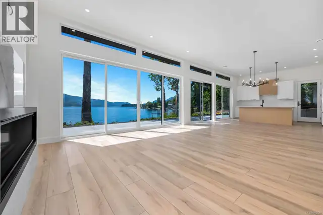 8394 Sa-Seen-Os Rd Youbou, British Columbia in Houses for Sale in Cowichan Valley / Duncan - Image 16