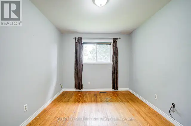 25 CARROL STREET Kitchener, Ontario in Houses for Sale in Kitchener / Waterloo - Image 25