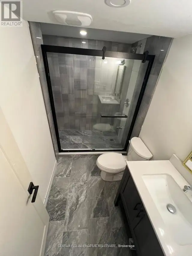 1042 KINGPEAK CRESCENT Pickering, Ontario in Long Term Rentals in Oshawa / Durham Region - Image 23