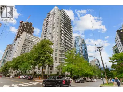 Discover downtown living at its finest. This captivating one-bedroom-plus-den condo frames stunning...