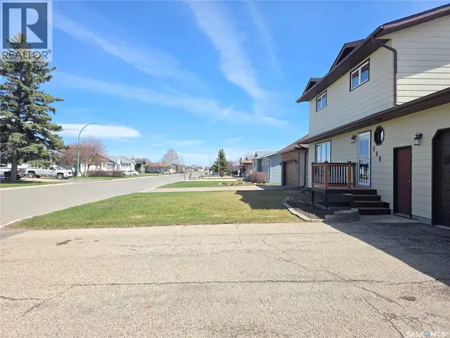 509 Carlyle AVENUE Carlyle, Saskatchewan in Houses for Sale in Regina - Image 6