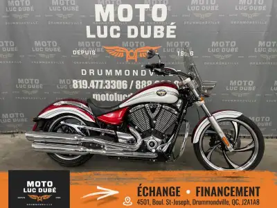 2010 Victory Motorcycles Vegas Victory Motorcycles Vegas 2010 41 156 KM PARE-BRISE PROTÈGE-MOTEUR No...