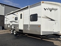 Used family bunk model trailer! The front bedroom features the highly sought after walk around bed a... (image 1)