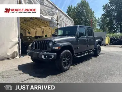 Power and precision define this exceptional 2022 Jeep Gladiator Sport S. Equipped with the formidabl...