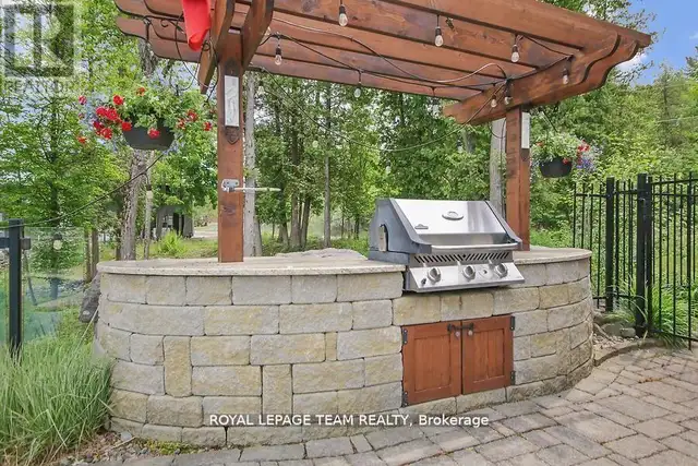 3886 ARMITAGE AVENUE Ottawa, Ontario in Houses for Sale in Ottawa - Image 40