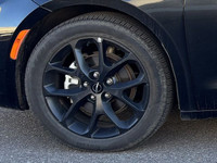 Used | Chrysler | Pacifica | Touring | 2023 | Black | FWD The 2023 Chrysler Pacifica Touring L FWD i... (image 3)