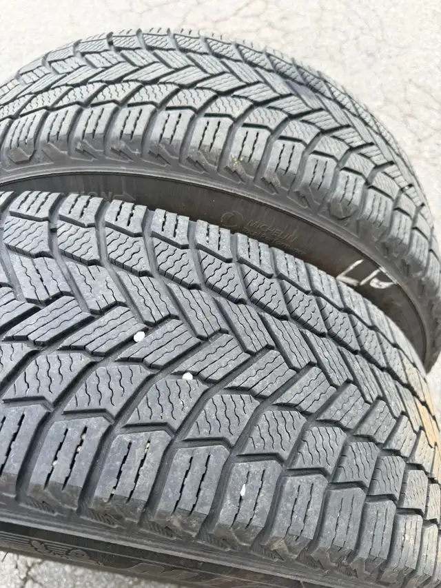225/65/17 michelin winters 5x114.3 toyota venza rav4 Lexus NX in Tires & Rims in Mississauga / Peel Region - Image 5