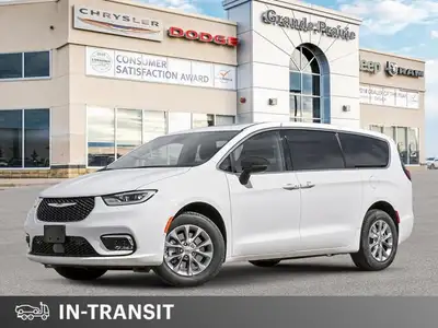 This Chrysler Pacifica boasts a Regular Unleaded V-6 3.6 L/220 engine powering this Automatic transm...