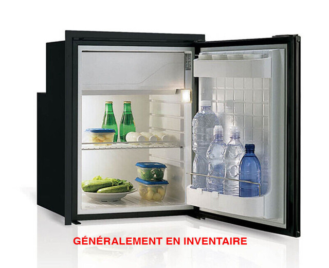 Réfrigérateur/Congélateur 12 volts Vitrifrigo C90IBD4   3,1p.c. dans Autre  à Lévis