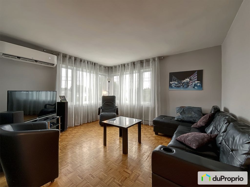 $825,000 - Triplex for sale in Brossard — photo 3