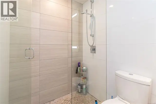 708 83 Saghalie Rd Victoria, British Columbia in Condos for Sale in Victoria - Image 17