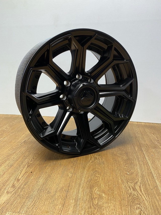 20x9 Fuel rims Ford F250 F350 Super Duty 8x170 Tires & Rims