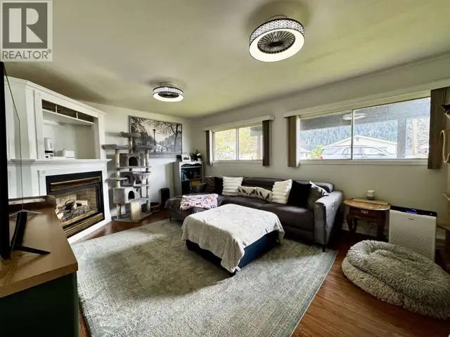 284 CRESTVIEW DRIVE Prince Rupert, British Columbia in Houses for Sale in Prince Rupert - Image 25