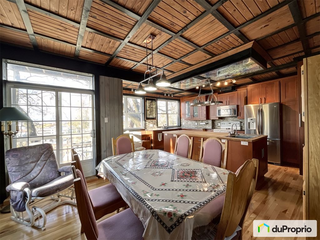 $595,000 - Duplex for sale in St-Jean-Baptiste — photo 2