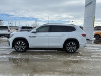See Dealer Website for Details. Volkswagen Atlas Execline 2022 ... Engine: V6 Cylinder Engine 3.6L L... (image 3)