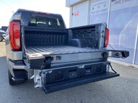CHECK OUT THIS 2026 Limited Production DENALI ULTIMATE Sierra 1500 with the 6.2L Engine. Equipped wi... (image 4)