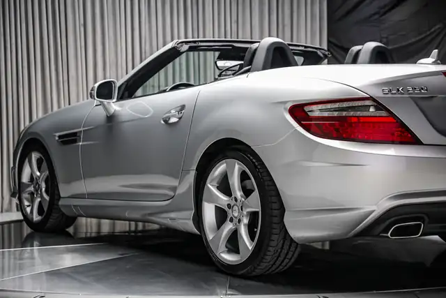 2015 Mercedes-Benz SLK-Class SLK 250 ROADSTER|PREMIUMPKG|NAV|HAN in Cars & Trucks in City of Toronto - Image 20