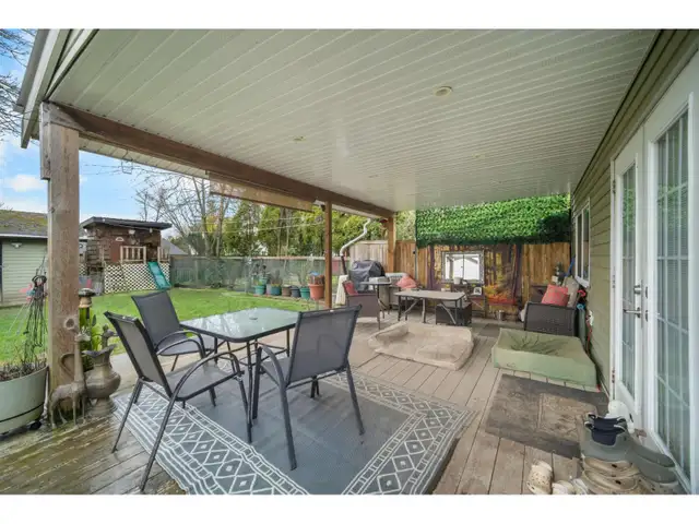 5343 199A STREET Langley, British Columbia in Condos for Sale in Abbotsford - Image 6