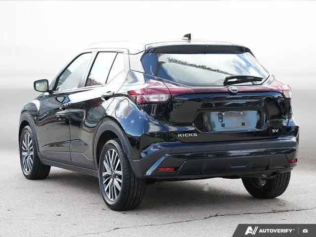 2024 Nissan Kicks SV | Heated Seats | Apple Car Play | Android in Cars & Trucks in Hamilton - Image 4