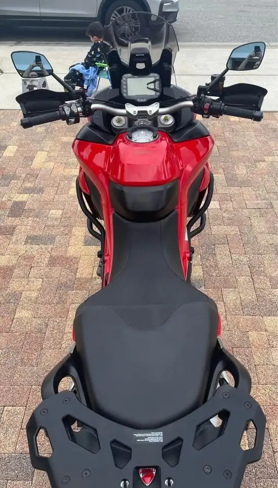 2016 DUCATI MULTISTRADA 1200-RED! in Street, Cruisers & Choppers in Saskatoon - Image 9