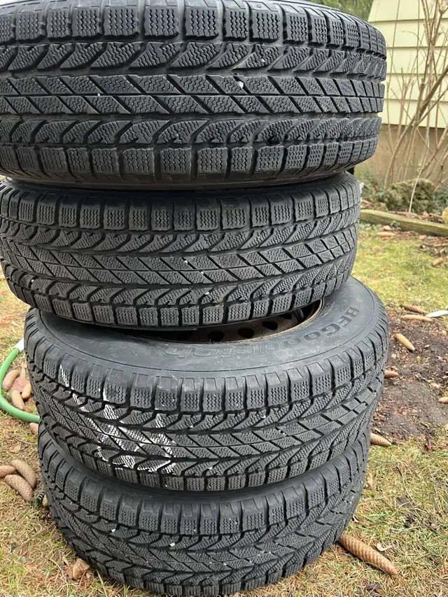 BF Goodrich Slalom Winter Tires  215/70R16  Dodge Caravan in Tires & Rims in Mississauga / Peel Region - Image 5