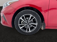 Discover the perfect balance of efficiency, comfort, and enhanced technology in this 2024 Kia Forte... (image 8)