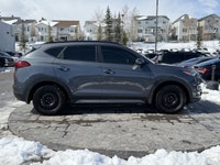 Crowfoot Hyundai, AMVIC Licensed Dealer Mileage: 93,842 km History: No accidents, 1 Owner Stand out... (image 3)