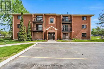 F3 - 171 EDGEHILL DRIVE Barrie (Letitia Heights), Ontario