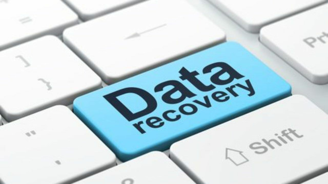 FREE ESTIMATE****Hard drive/USB/ Micro SD - DATA RECOVERY**** in Services (Training & Repair) in Calgary