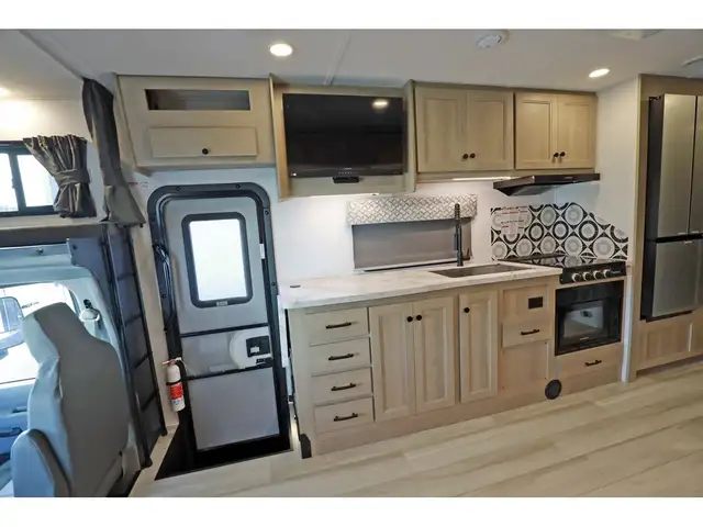 2026 Forest River Sunseeker 3010 2026 NEUF Classe C 31 pieds + c in RVs & Motorhomes in Laval / North Shore - Image 8