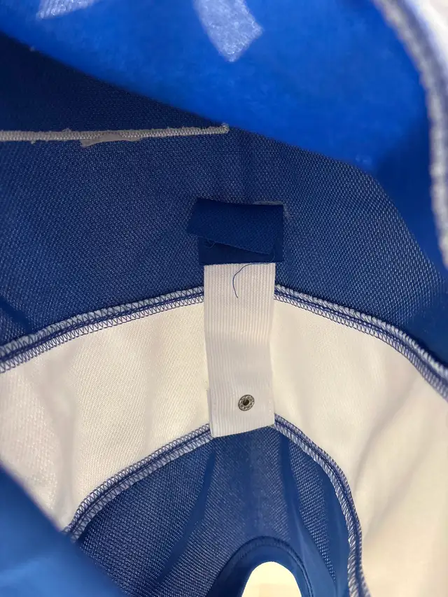 Gavin McKenna Toronto Maple Leafs jersey in Hockey in Markham / York Region - Image 6
